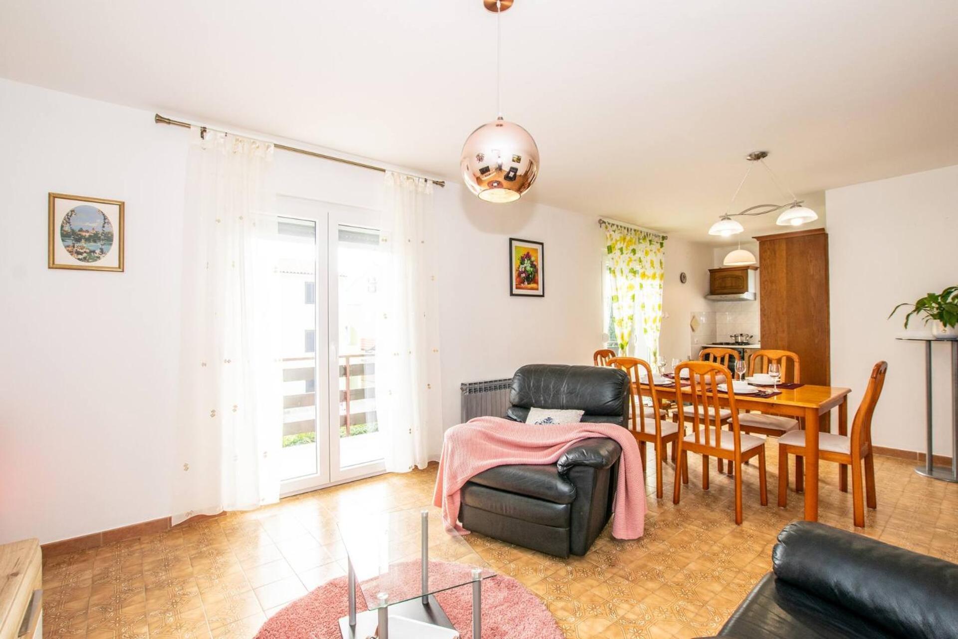 Family House With 2 Apartments - Irma Medulin Ngoại thất bức ảnh