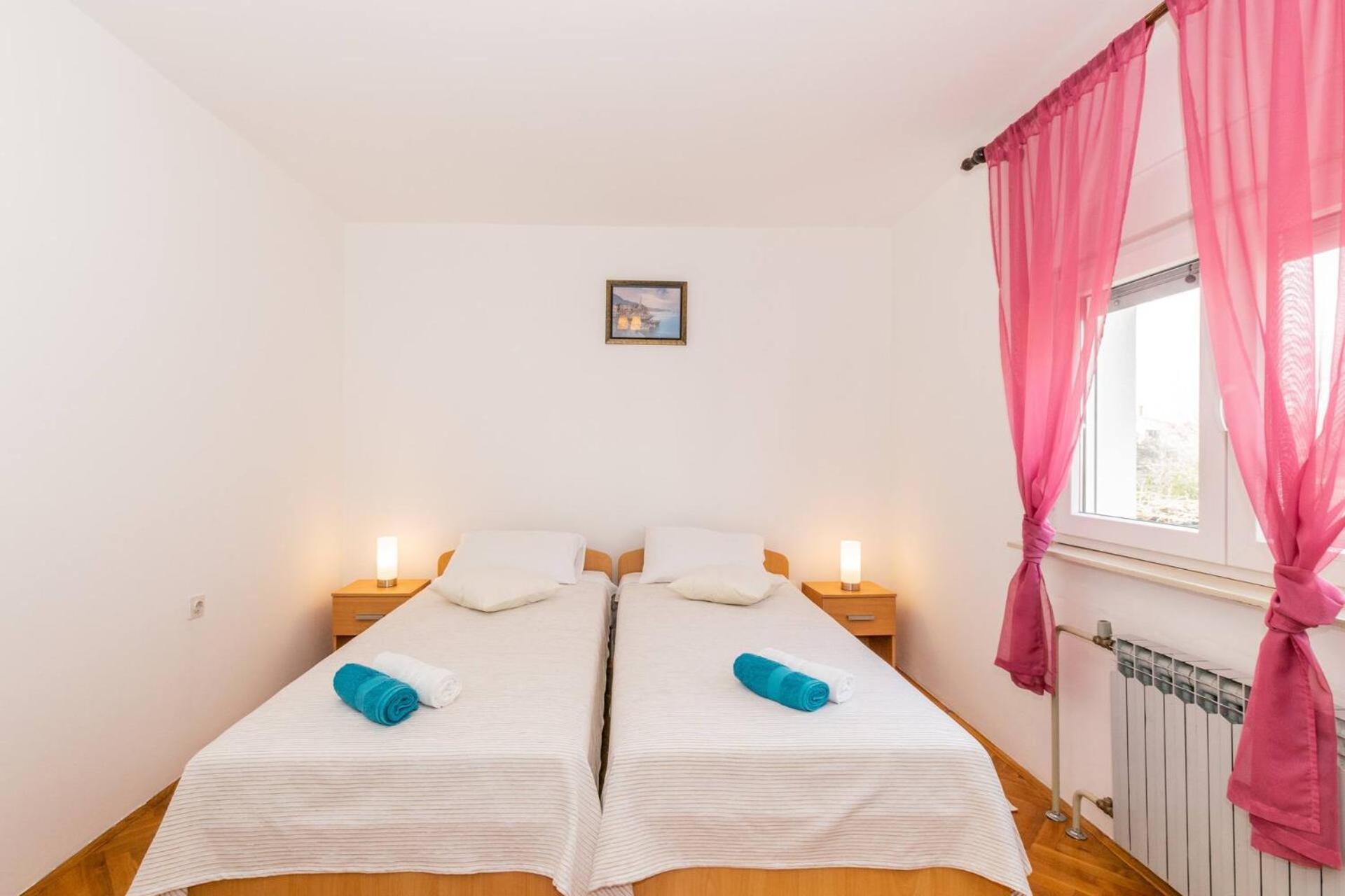 Family House With 2 Apartments - Irma Medulin Ngoại thất bức ảnh