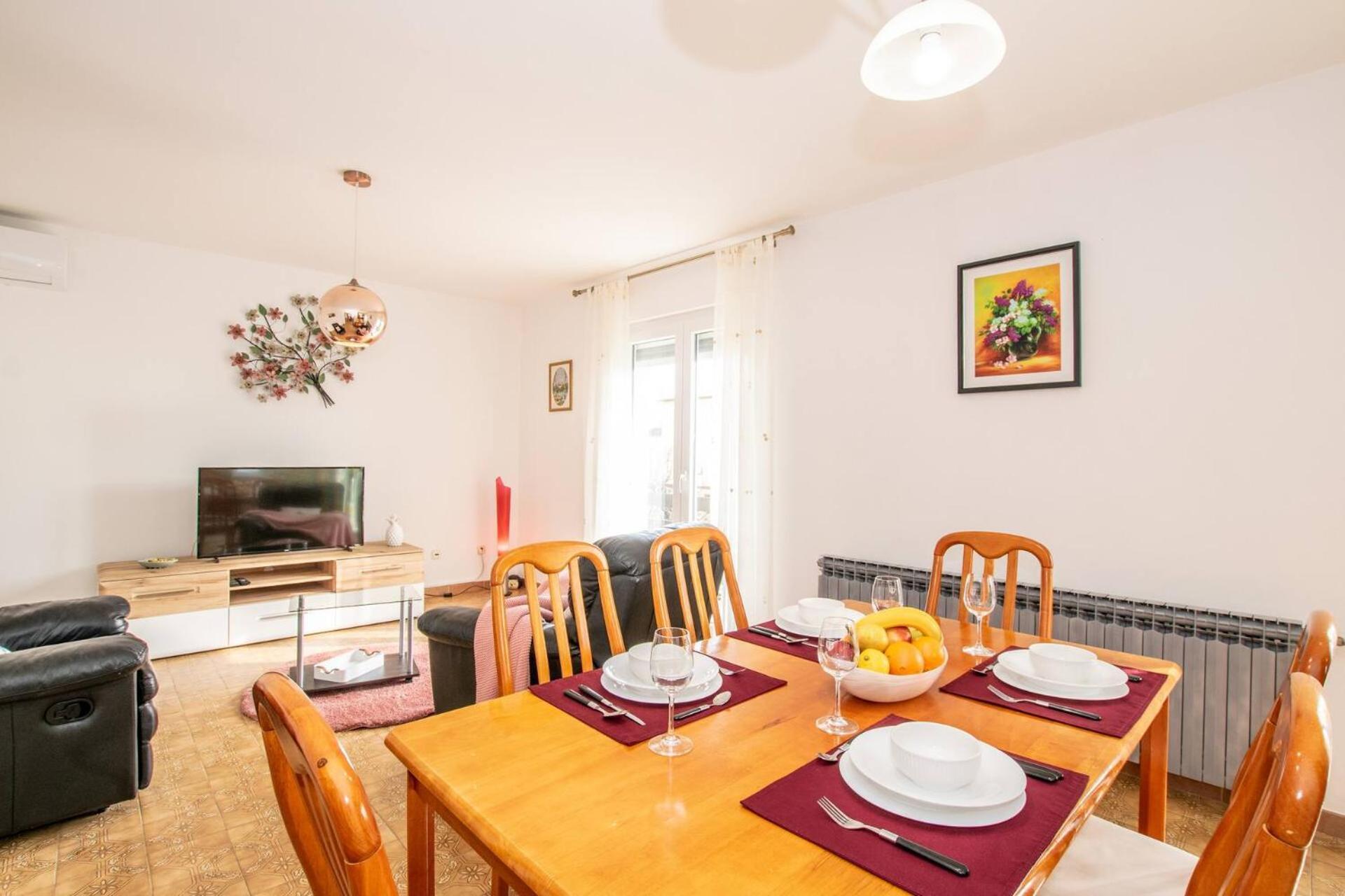 Family House With 2 Apartments - Irma Medulin Ngoại thất bức ảnh